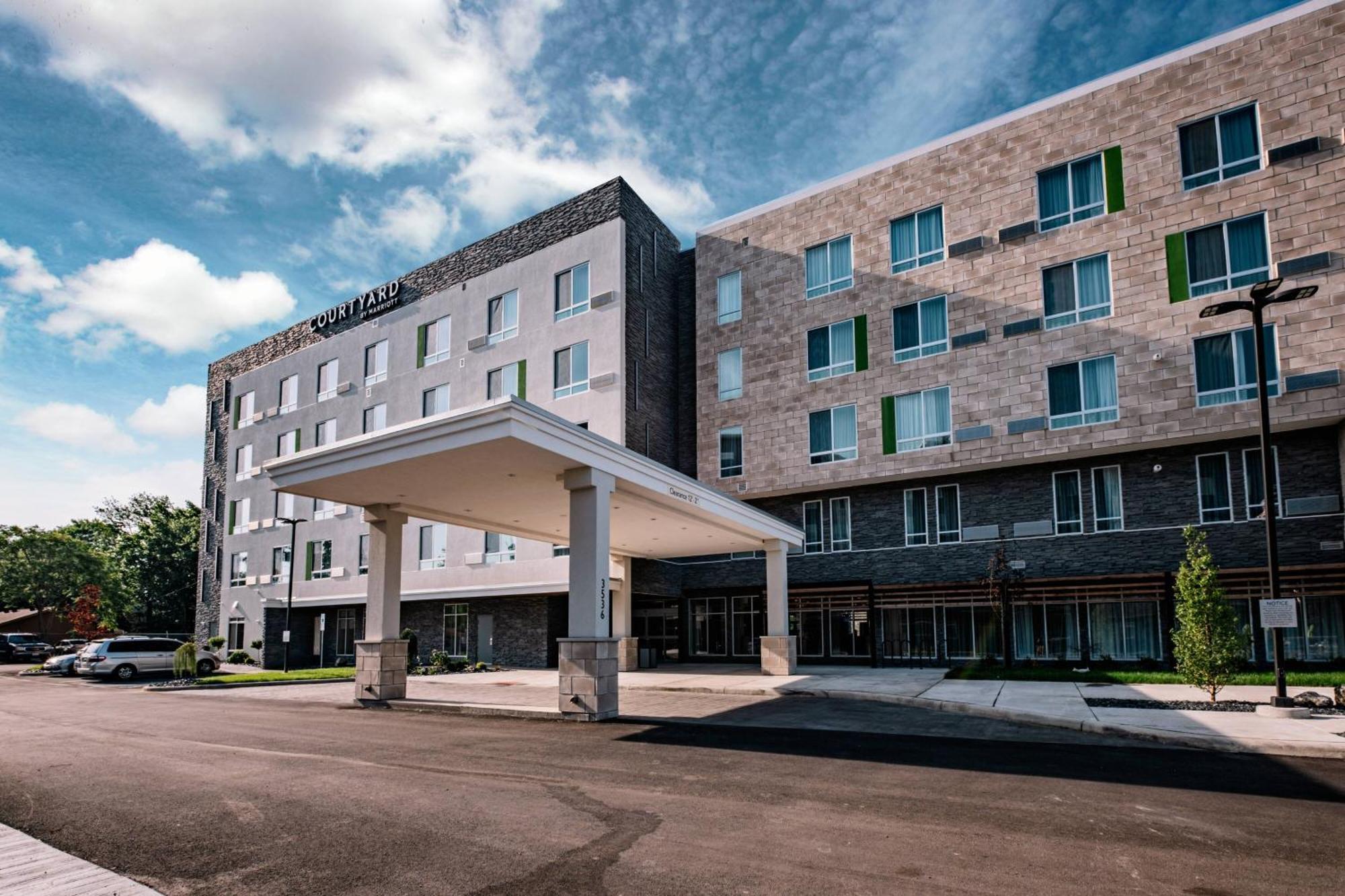 Courtyard By Marriott Toledo West Hotel Ngoại thất bức ảnh